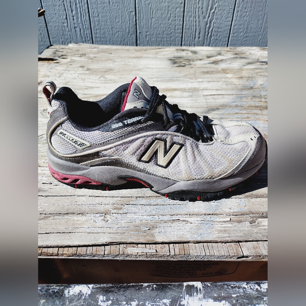 New balance 607 size 9 1/2M